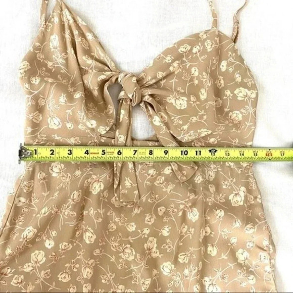 BLUE LIFE Twilight Tie Front Dress in Blushing Gardens Taupe - Picture 7 of 9